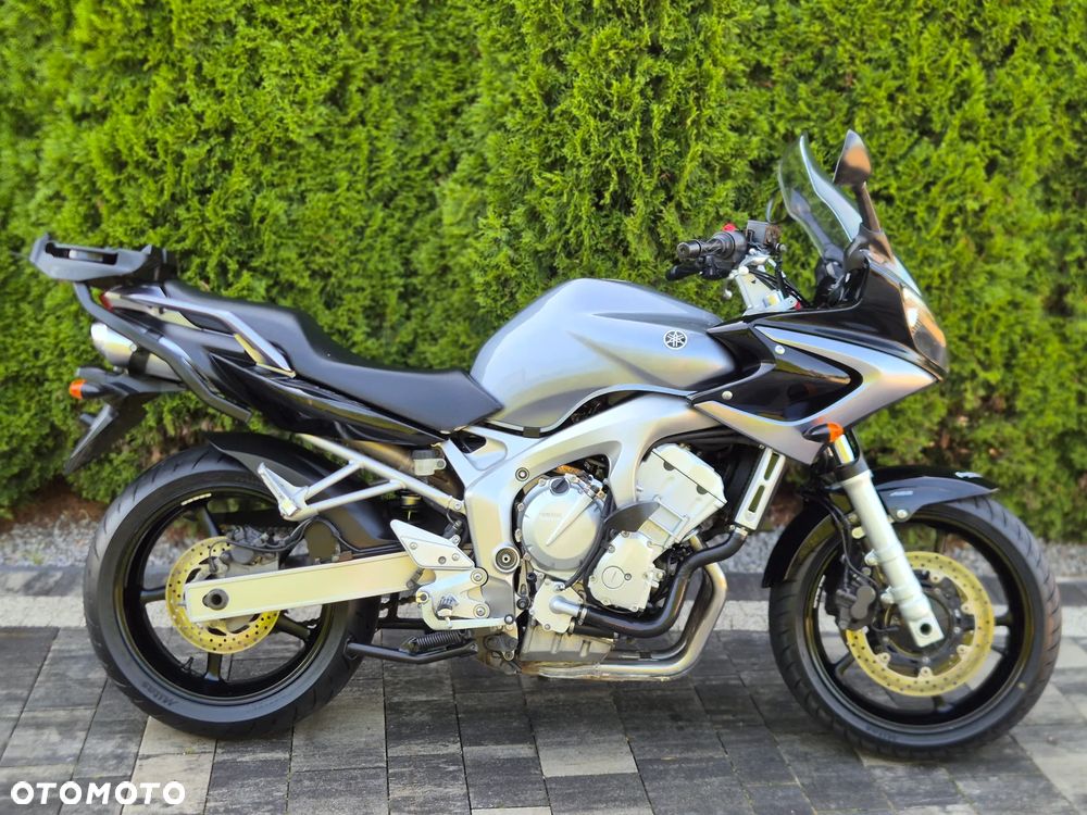 Yamaha FZ6 - 2