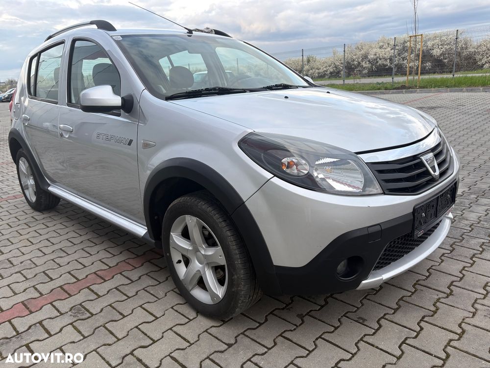 Dacia Sandero Stepway dCi 90 (S&S) Celebration - 1