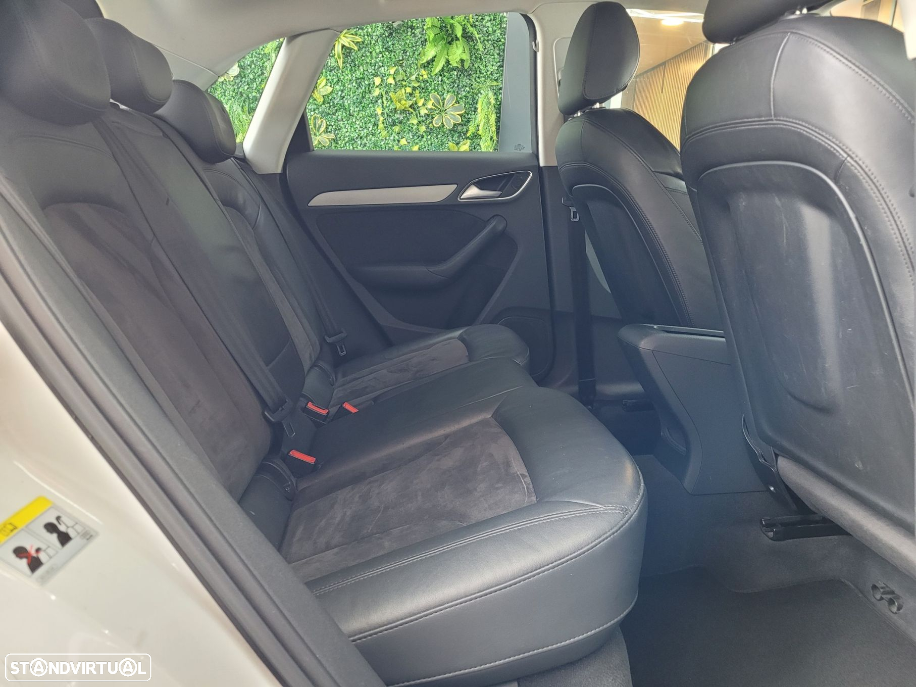 Audi Q3 2.0 TDI quattro S-tronic - 16