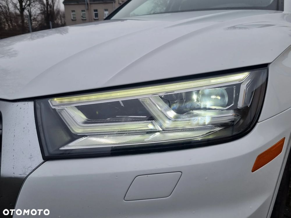 Audi Q5 2.0 TFSI Quattro S tronic design - 5