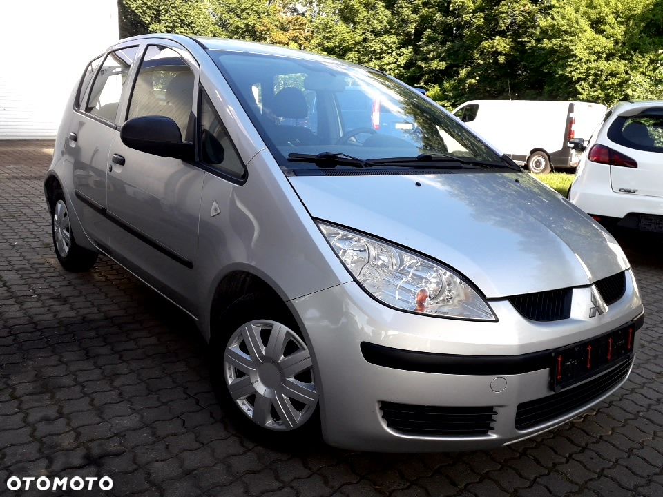 Mitsubishi Colt 1.1 Motion Plus - 33