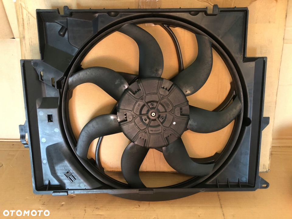 Wentylator chłodnicy BMW E87 E90 E84 1.8d 2.0d 177 - 2
