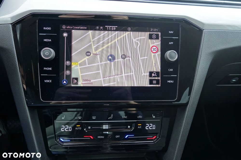 Volkswagen Passat 2.0 TDI EVO Business DSG - 22