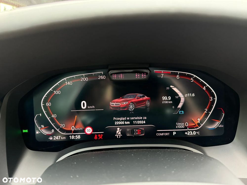 BMW Seria 8 840i xDrive - 25