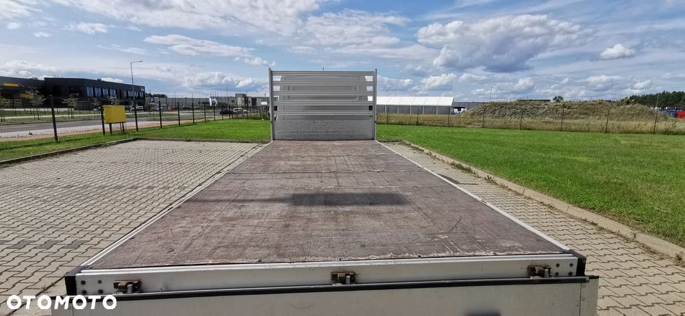 Volkswagen Crafter - 24