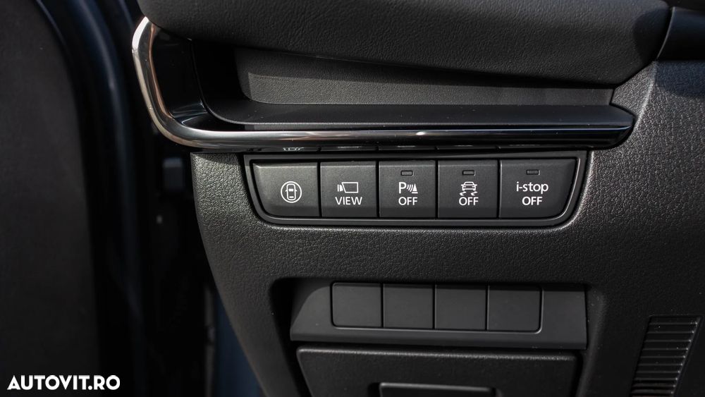 Mazda 3 SKYACTIV-G 2.0 M-Hybrid - 12