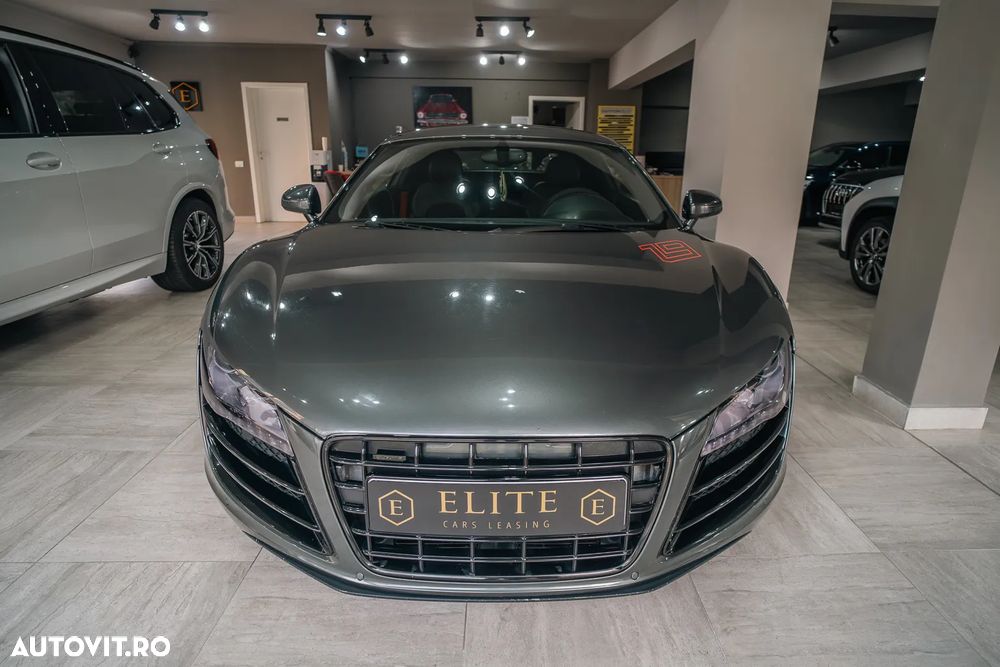 Audi R8 2007 photo 2