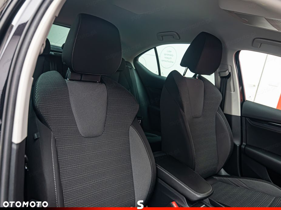 Skoda Octavia 2.0 TDI Ambition DSG - 7