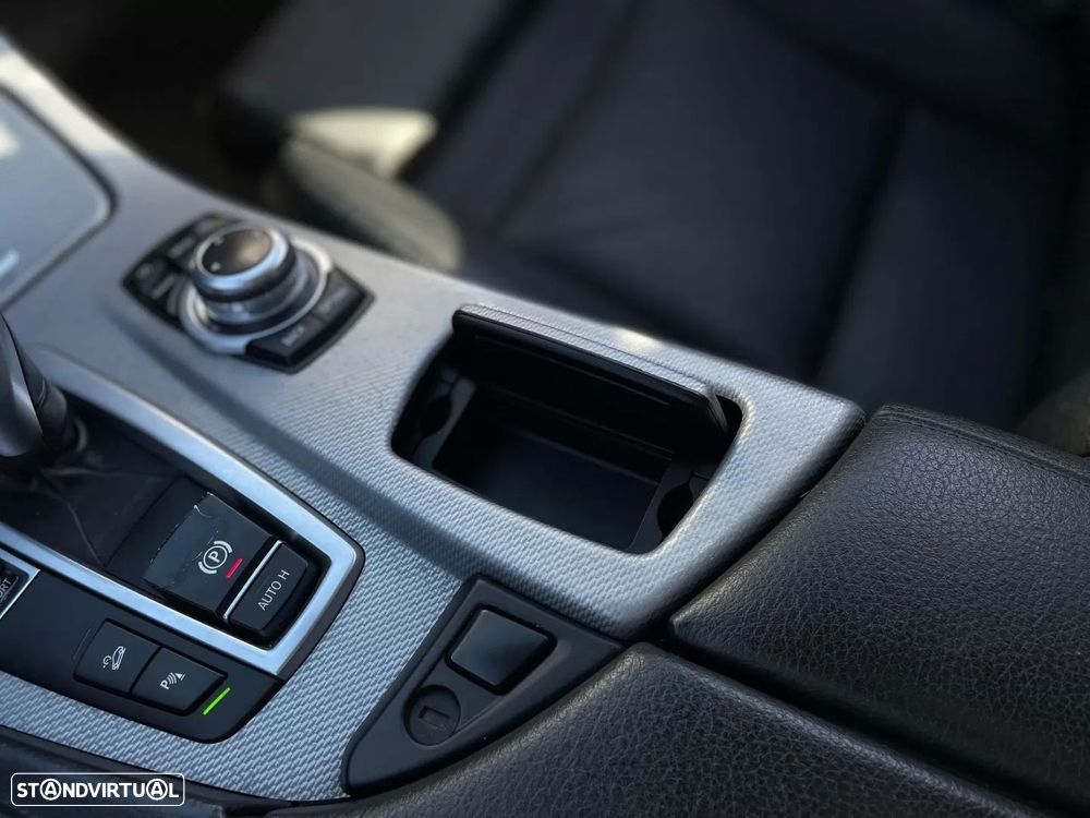 BMW 535 d xDrive Pack M Auto - 39