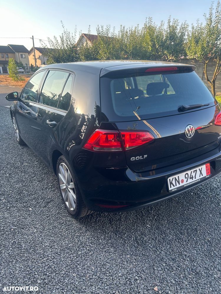 Volkswagen Golf 1.2 TSI BlueMotion Technology Comfortline - 3