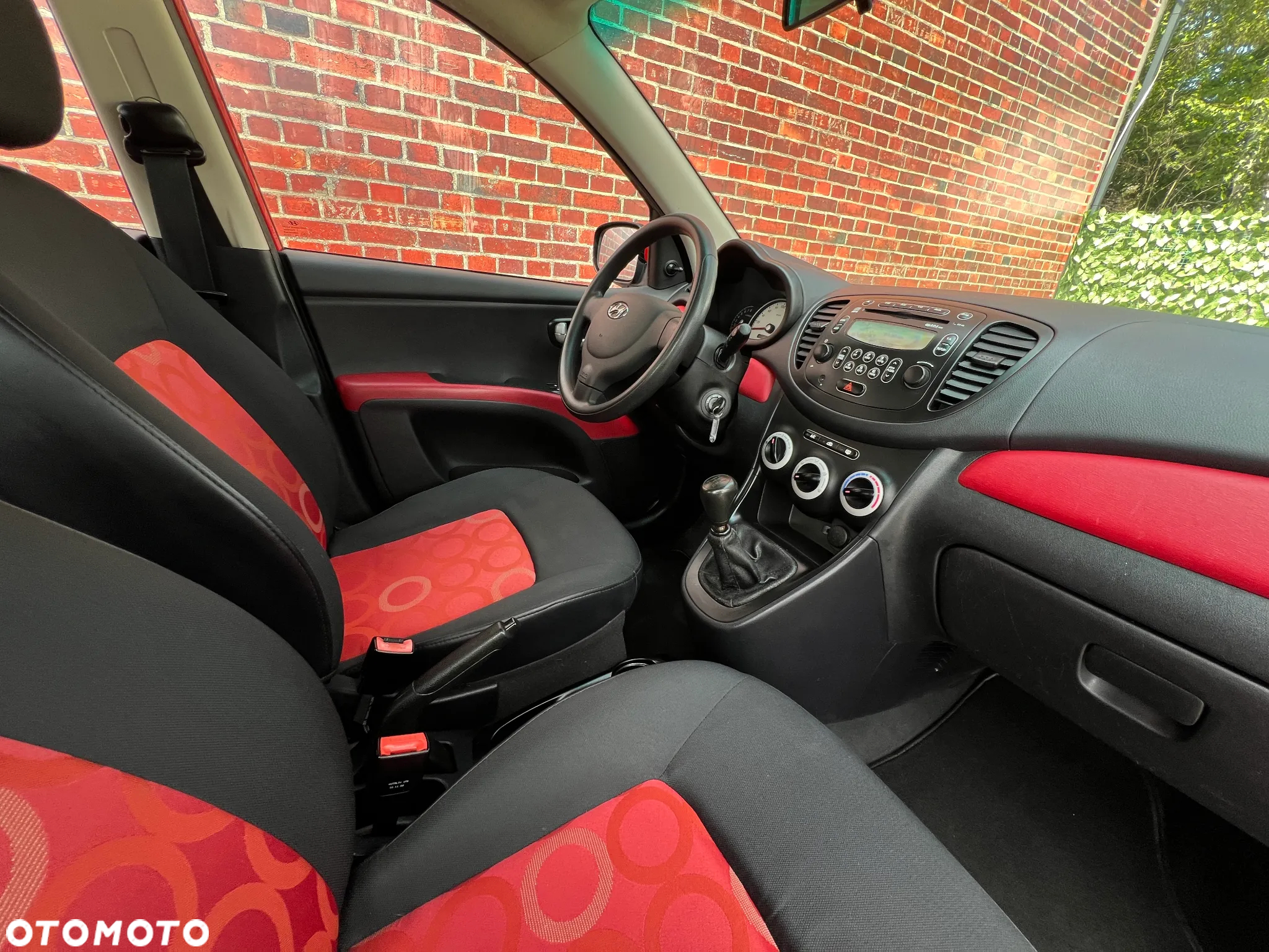 Hyundai i10 - 10