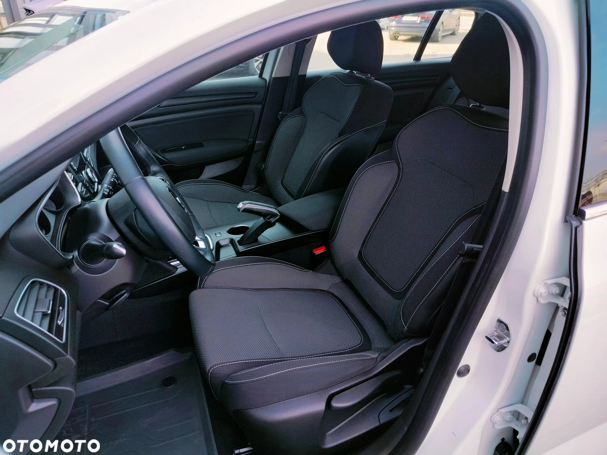 Renault Megane 1.5 dCi Life - 11