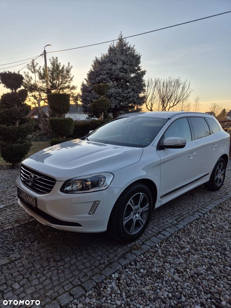 Volvo XC 60 - 1