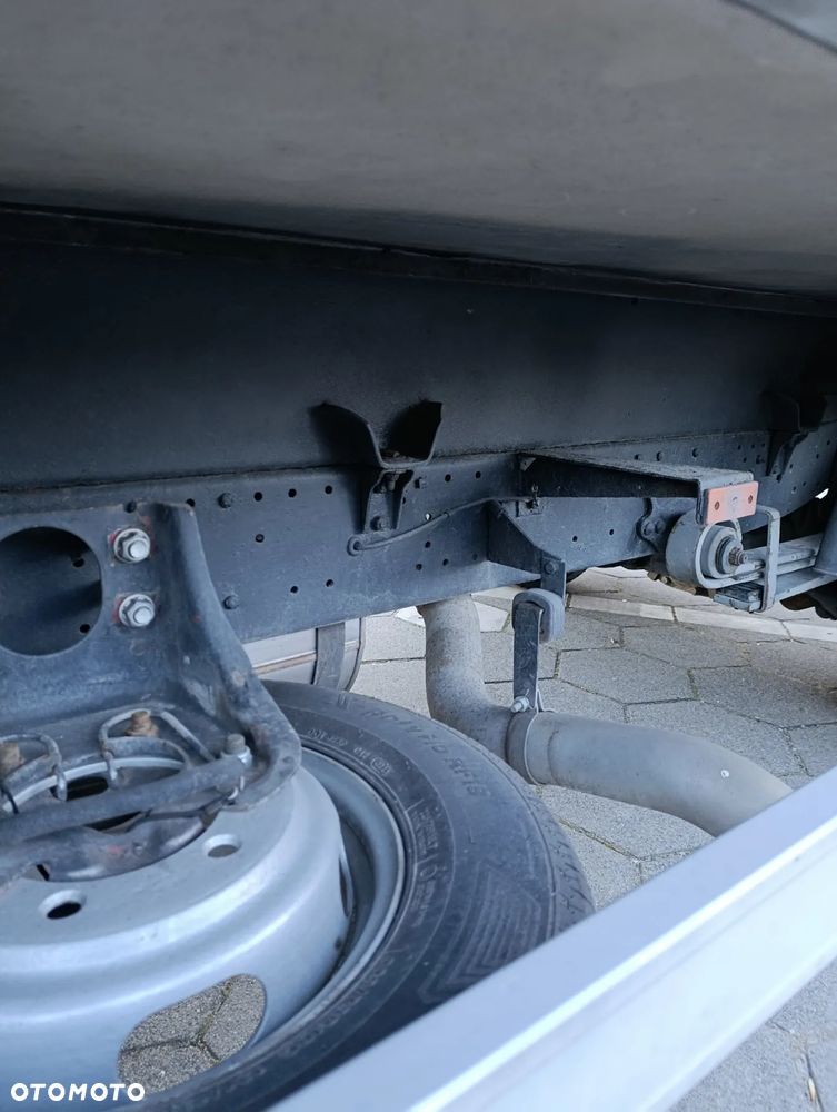 Mercedes-Benz Vario 814 - 10