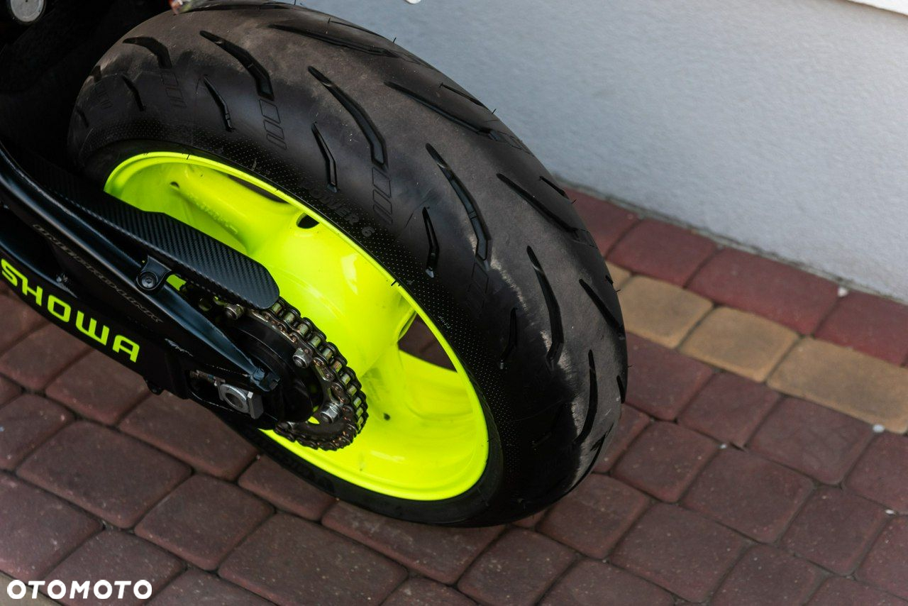 Honda CBR - 8