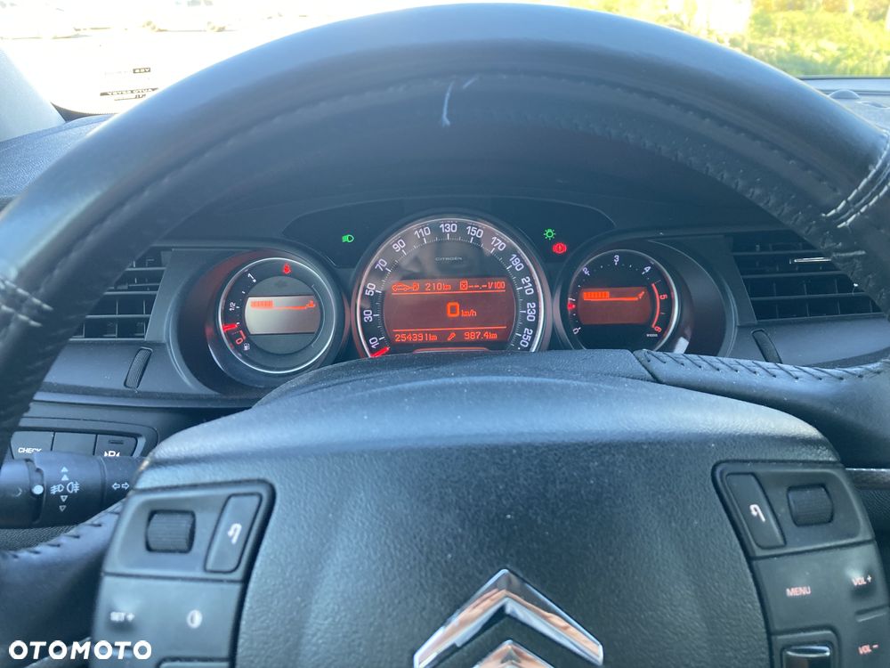 Citroën C5 1.6 HDi Attraction - 32