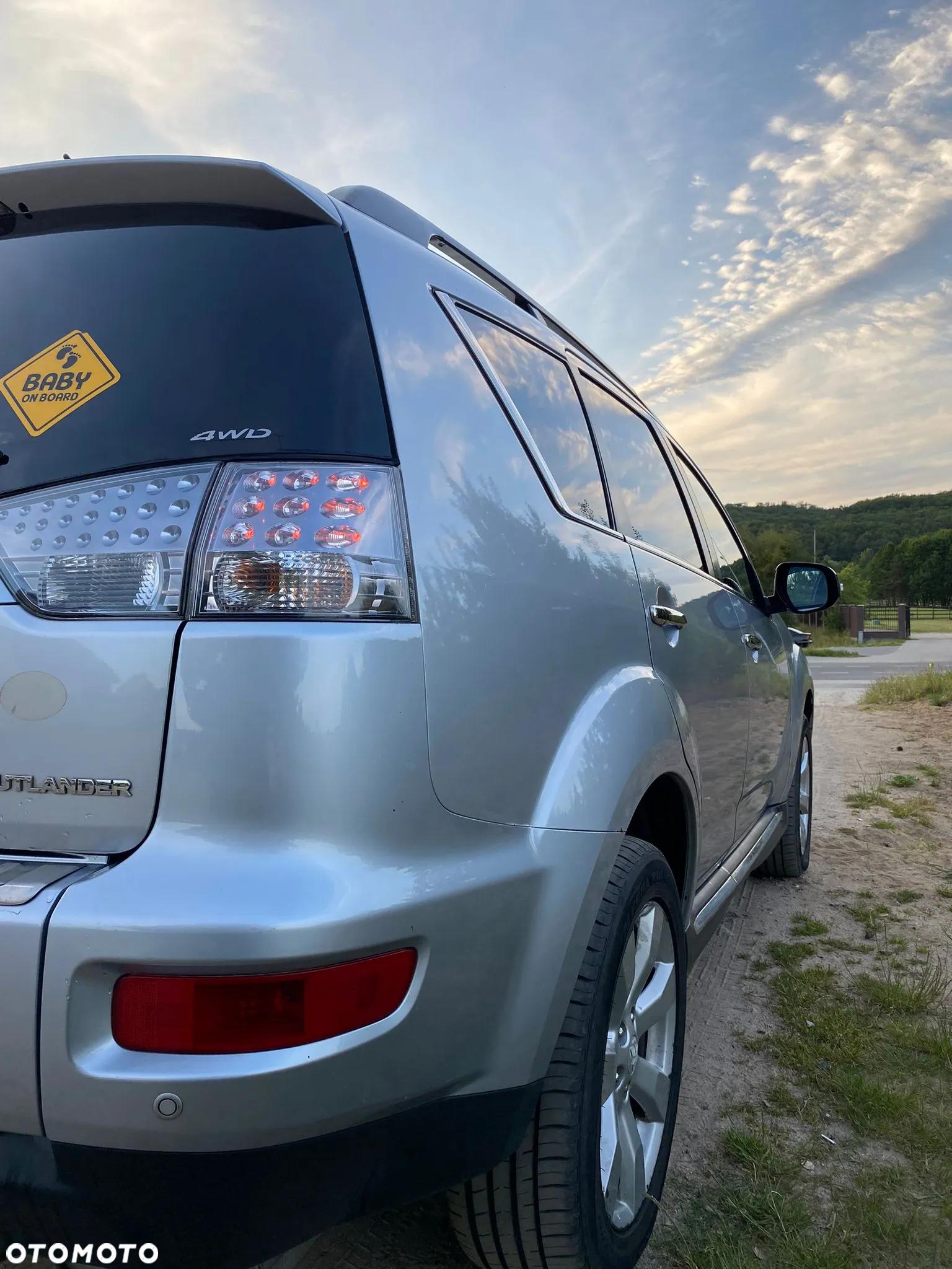 Mitsubishi Outlander - 6