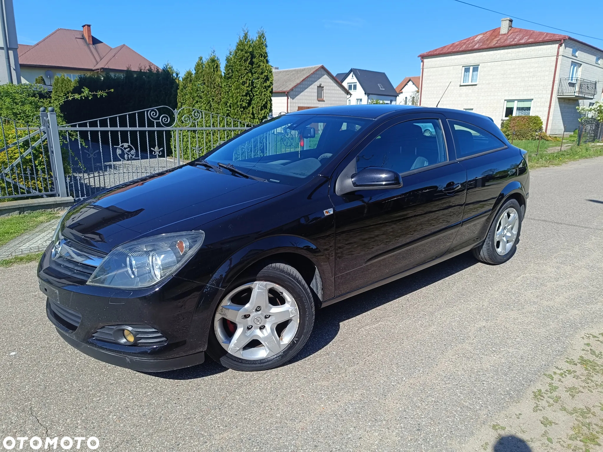 Opel Astra GTC 1.7 CDTI - 2
