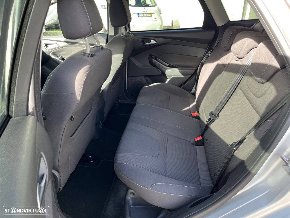 Ford Focus SW 1.0 SCTi Titanium - 10