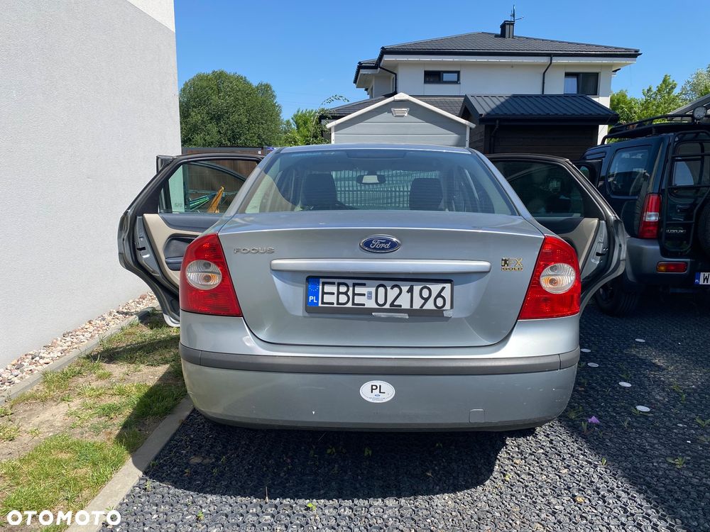 Ford Focus - 10