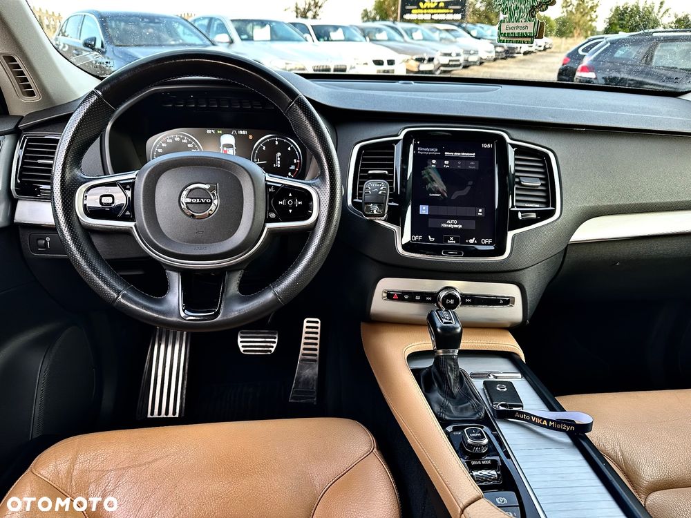 Volvo XC 90 D5 AWD R-Design - 37