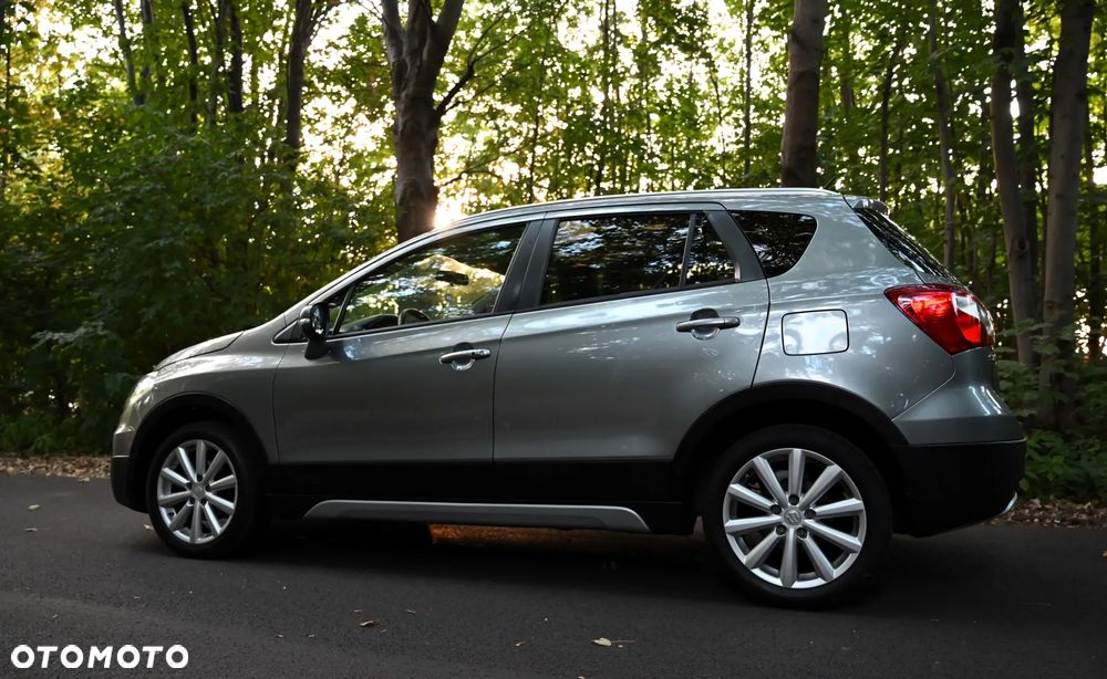 Suzuki SX4 - 16