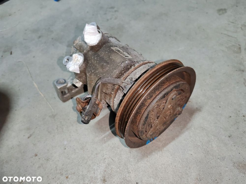 Kompresor klimatyzacji 447260-9430 1.0 SUZUKI BALENO II 15- - 2