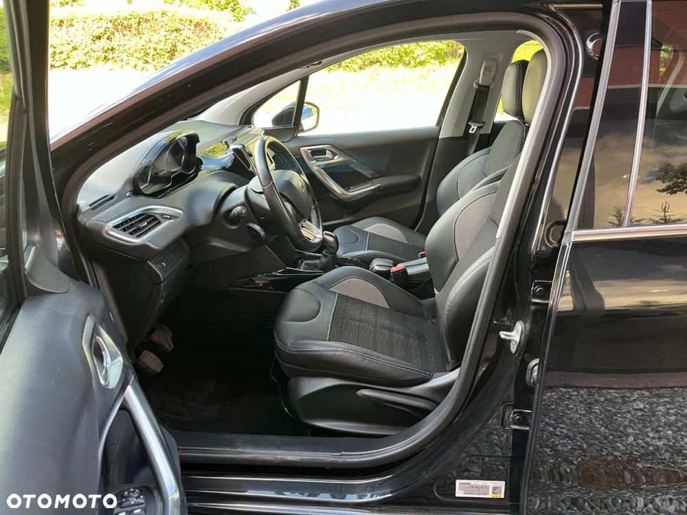 Peugeot 2008 1.6 BlueHDi Allure - 20