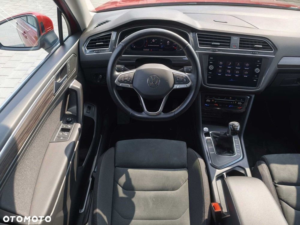 Volkswagen Tiguan Allspace 2.0 TDI Life 7os - 7