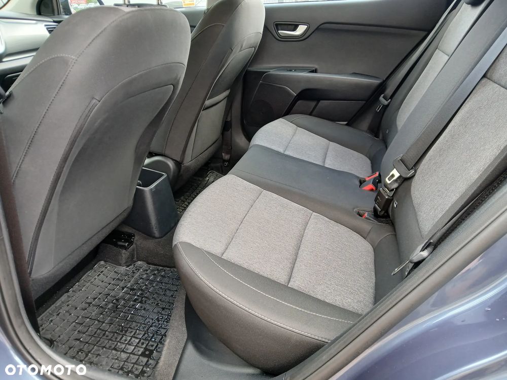 Kia Stonic 1.2 M - 6