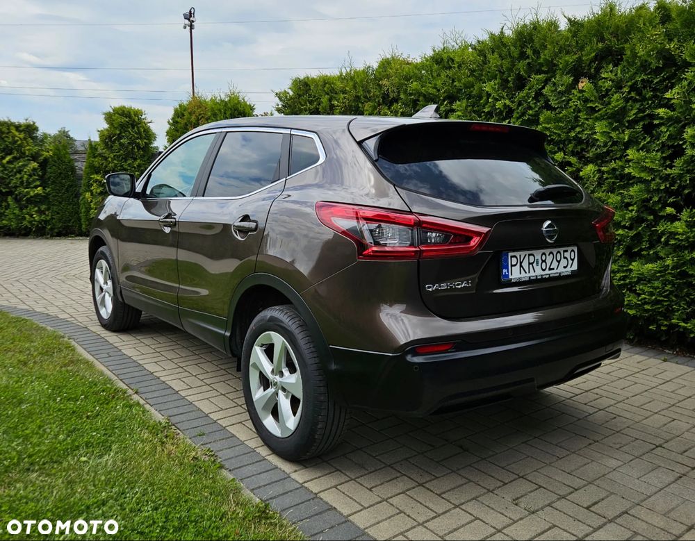 Nissan Qashqai 1.6 dCi Visia S&S - 9