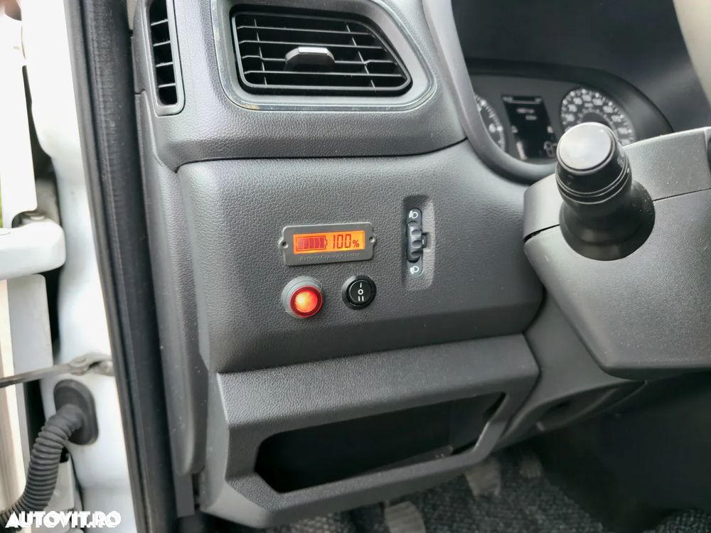 Renault Master - 11