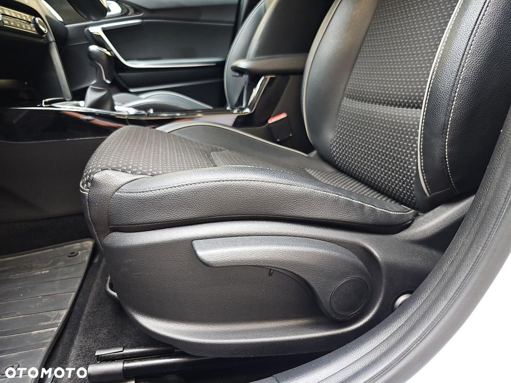 Kia Ceed 1.6 CRDi SCR L - 12