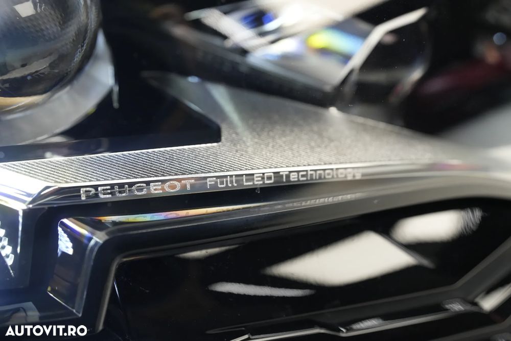 Peugeot 3008 PHEV 300 EAT8 4X4 GT - 5