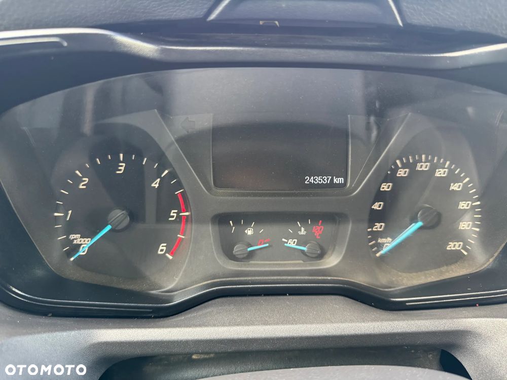 Ford Transit - 7