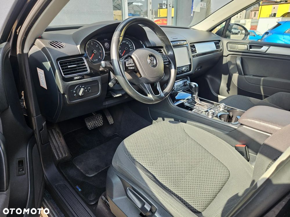 Volkswagen Touareg 3.0 V6 TDI BMT - 14