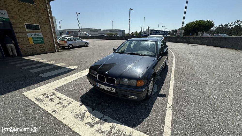 BMW 316 i Touring - 1