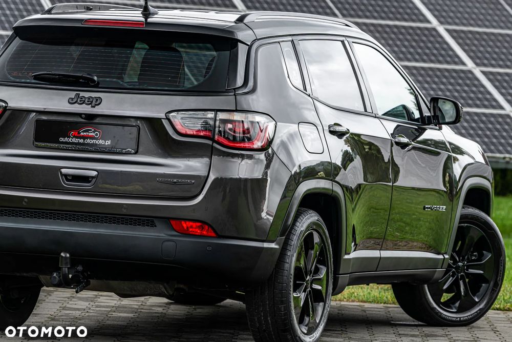 Jeep Compass 1.4 TMair Night Eagle FWD S&S - 18