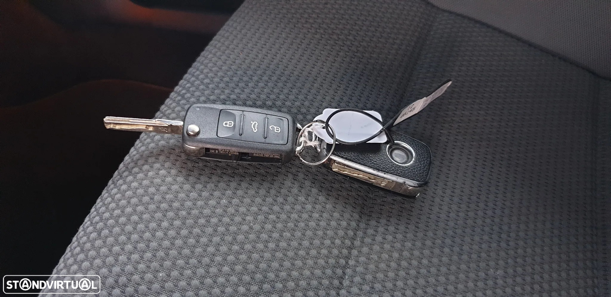 VW Golf 1.6 TDi Edition - 17