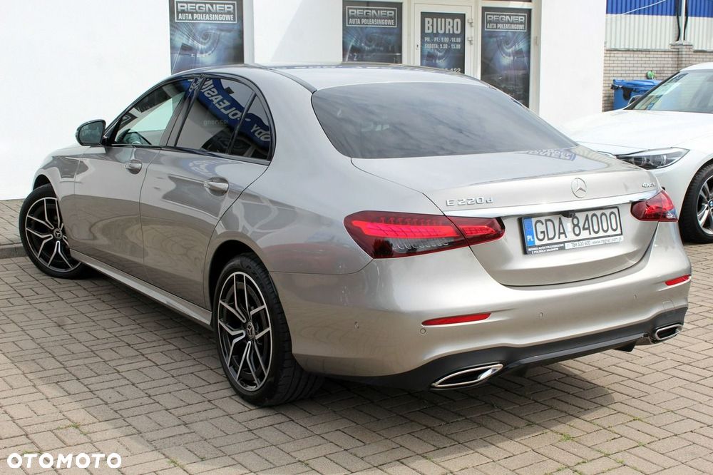 Mercedes-Benz Klasa E 220 d 4Matic 9G-TRONIC AMG Line - 7