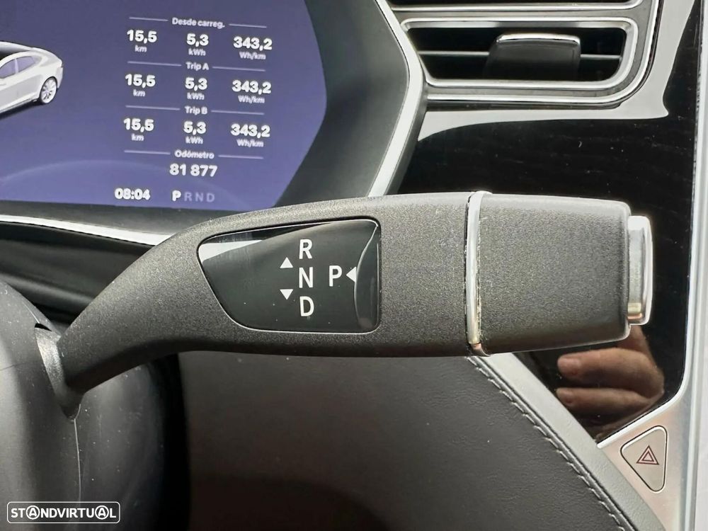 Tesla Model S Performance - 18