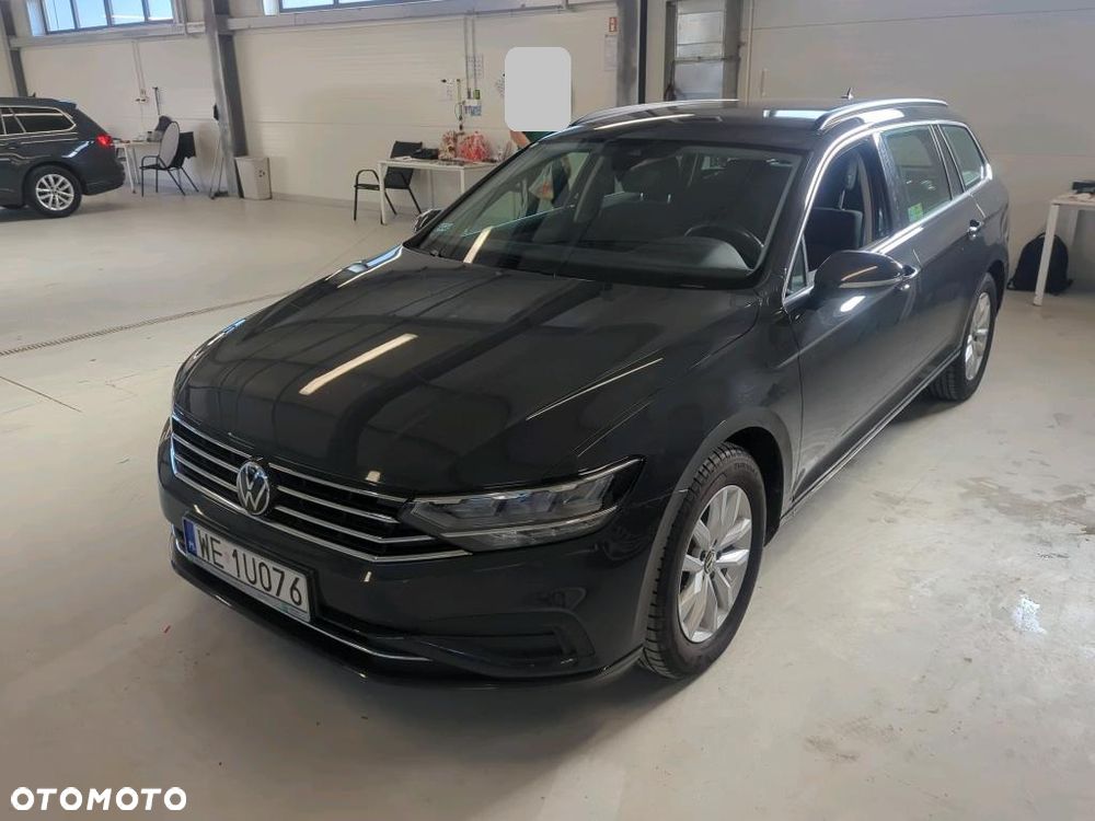 Volkswagen Passat 1.5 TSI EVO Business DSG - 1