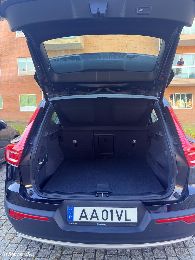 Volvo XC 40 2.0 D3 Momentum Plus Geartronic - 22