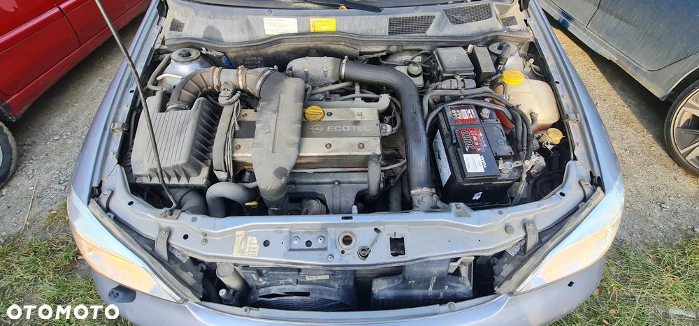 Opel Astra II Coupe 2.0 T Bertone - 9