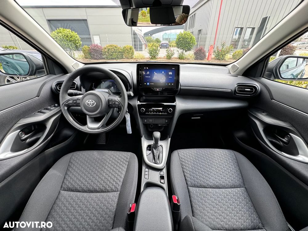 Toyota Yaris Cross 1.5 VVT-i Business Edition - 23