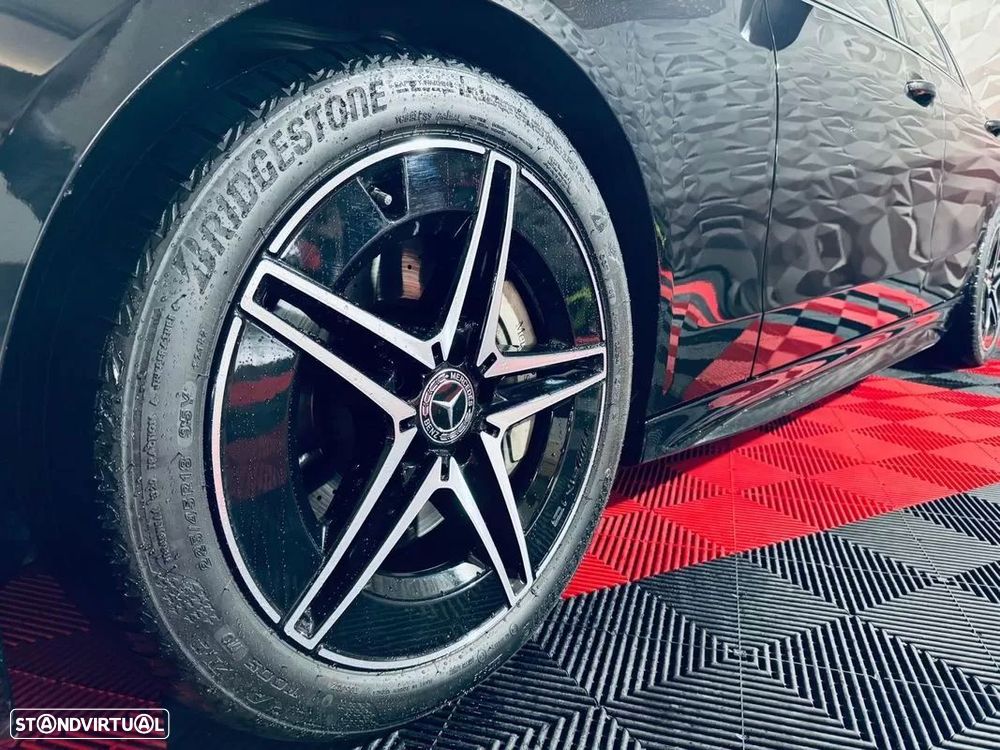 Mercedes-Benz C 300 d AMG Line - 15