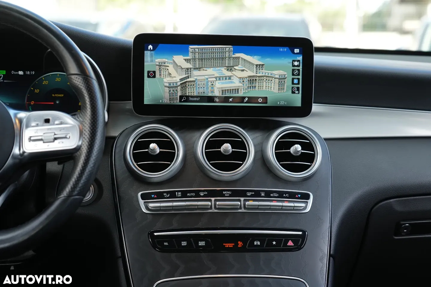 Mercedes-Benz GLC Coupe 300 e 4Matic 9G-TRONIC AMG Line Plus - 13