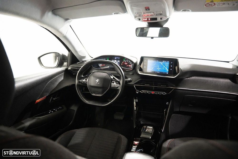 Peugeot 208 1.2 PureTech Allure EAT8 - 4