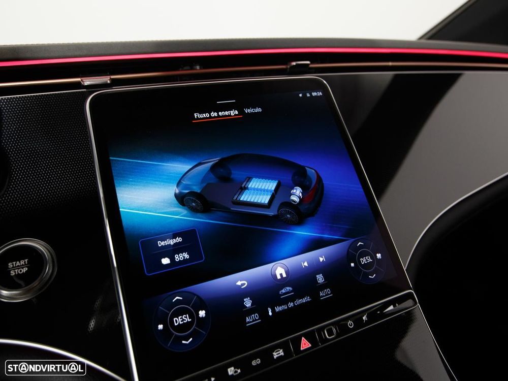 Mercedes-Benz EQE 350 Electric Art - 30