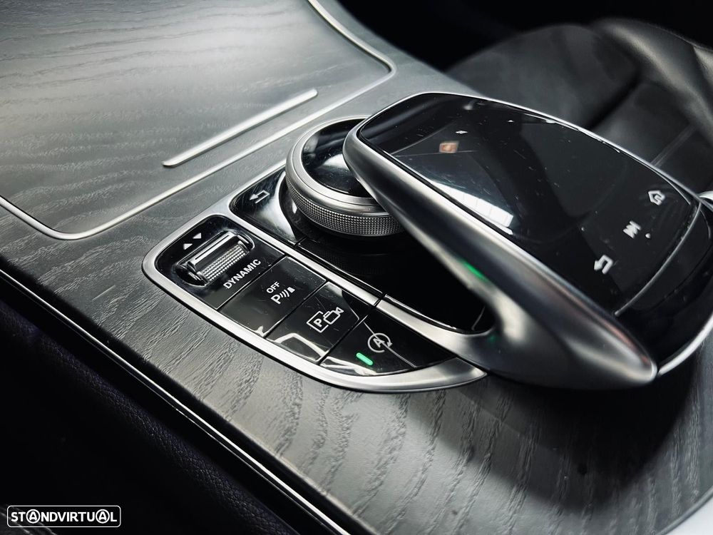 Mercedes-Benz C 220 d AMG Line - 35